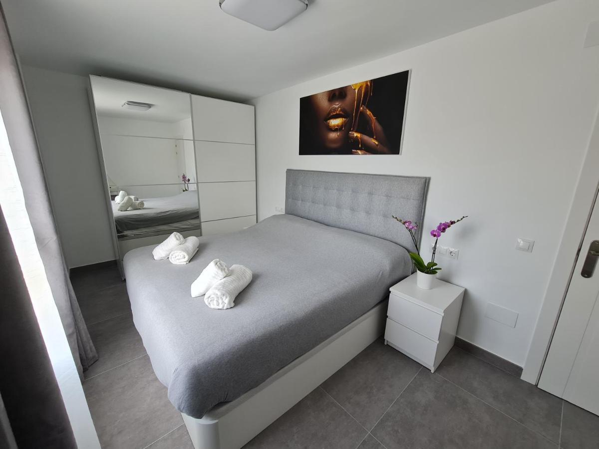 Modern 3 Bedroom Luxury Apartment In Torremolinos Exterior foto